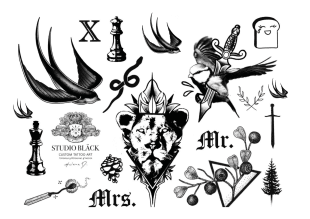 En collage av tatoveringslignende illustrasjoner i svart blekk med svaler, sjakkbrikker, et løvehode, sverd, en syngende fugl, olivengrener, et furutre, ordene "Mr." og "Mrs." og teksten "STUDIO BLACK.".